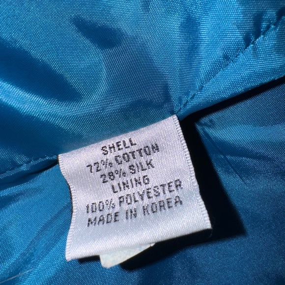 Vintage Talbots Blue Velvet Blazer with Notched Lapels - Picture 7 of 7
